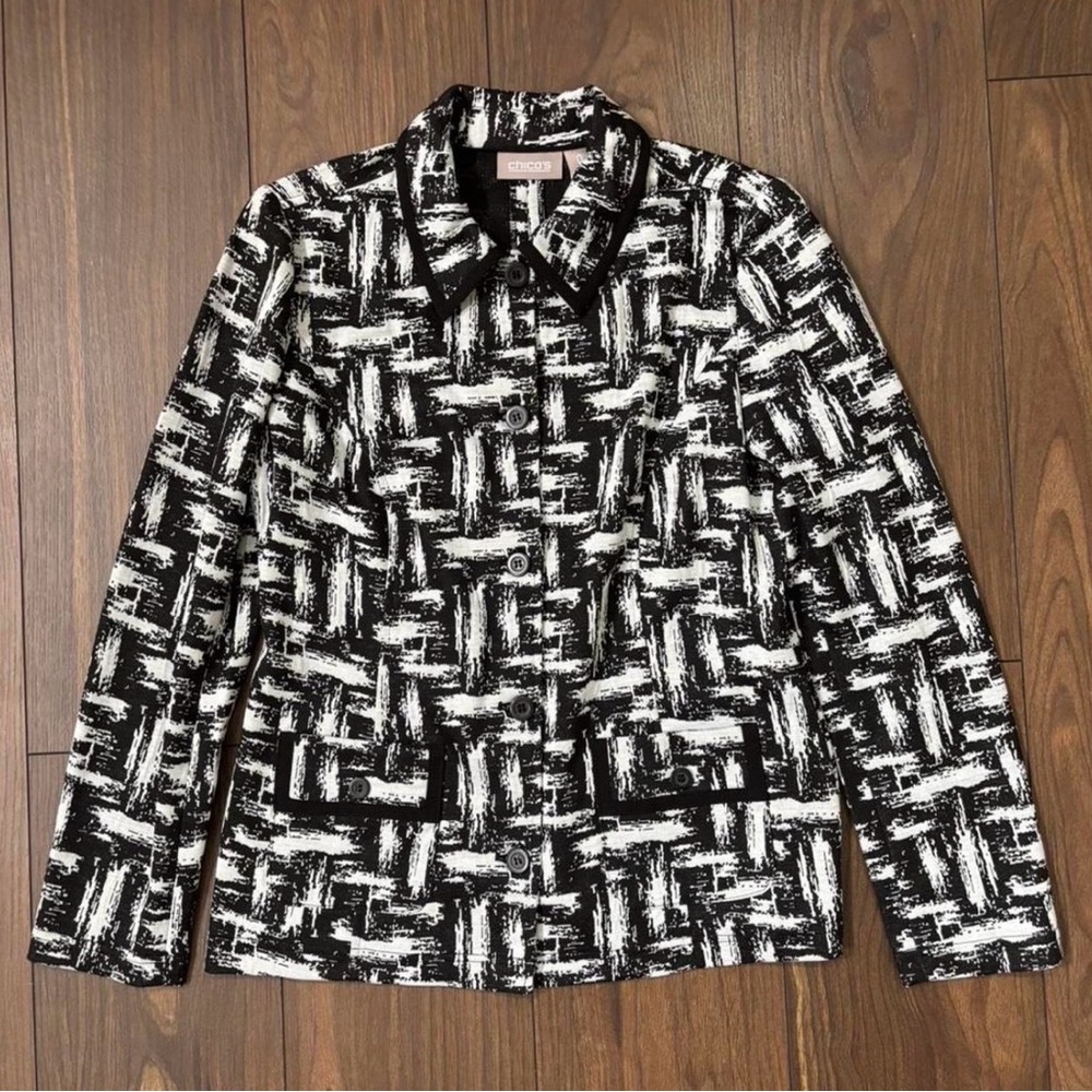 Chico's Black & White Brushstroke Pattern Jacket